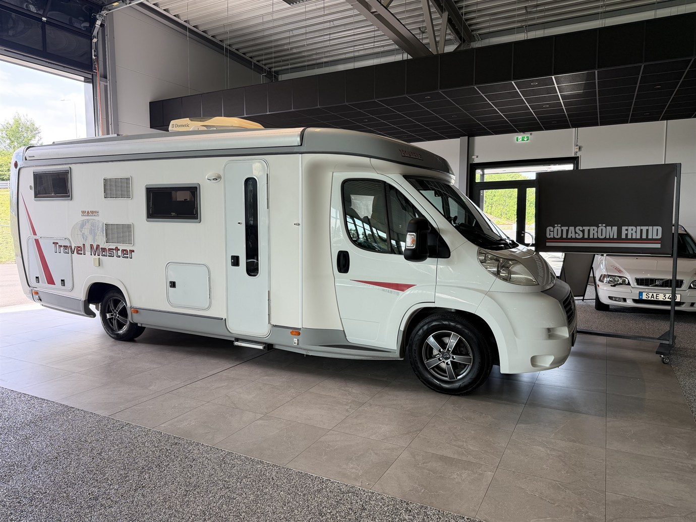 Kabe TM 750 LGB /Solcell/Cykelställ/AC