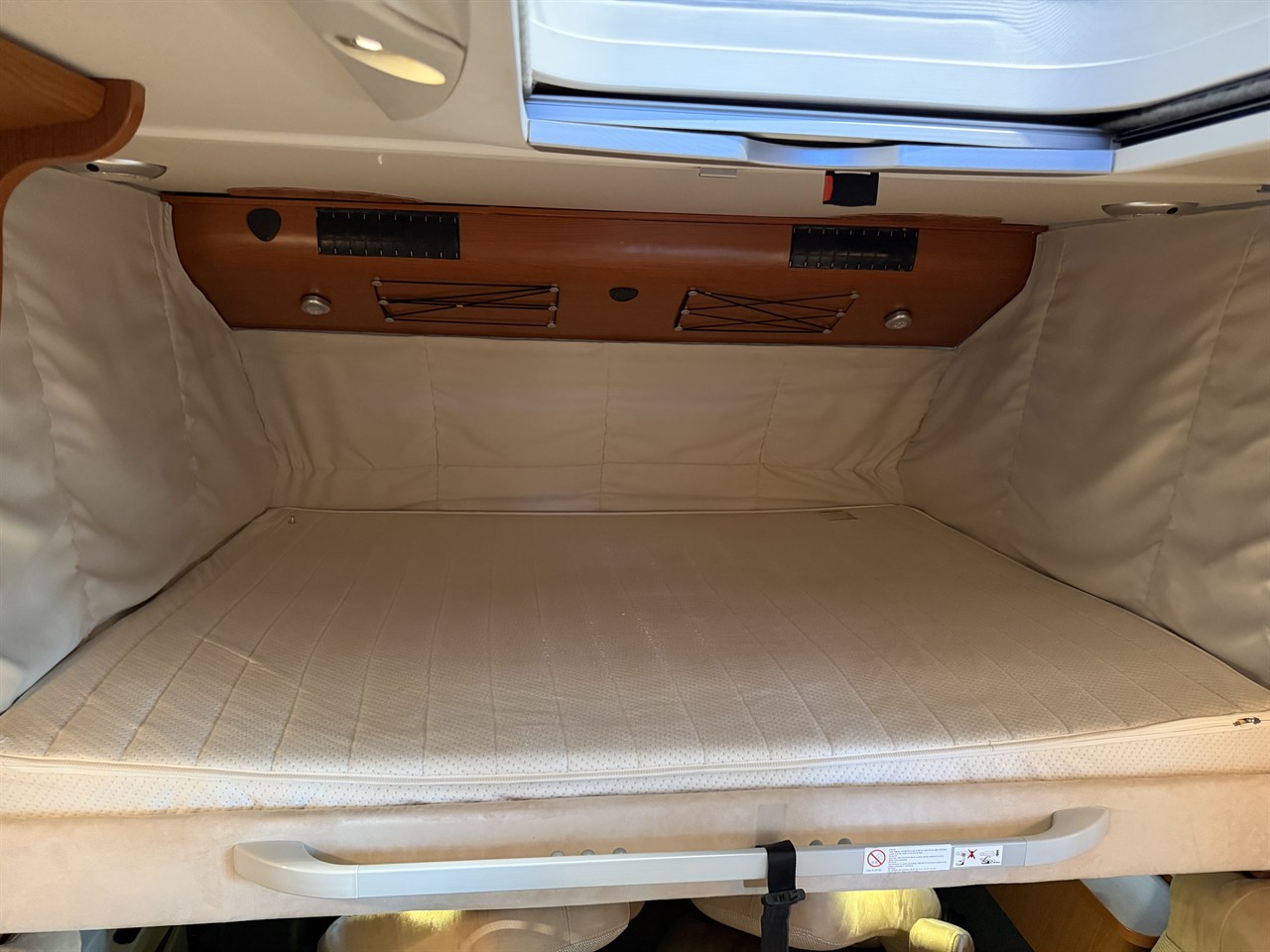 Hymer B544 /Dragkrok/Cykelställ /Bra planlösning – bild 6
