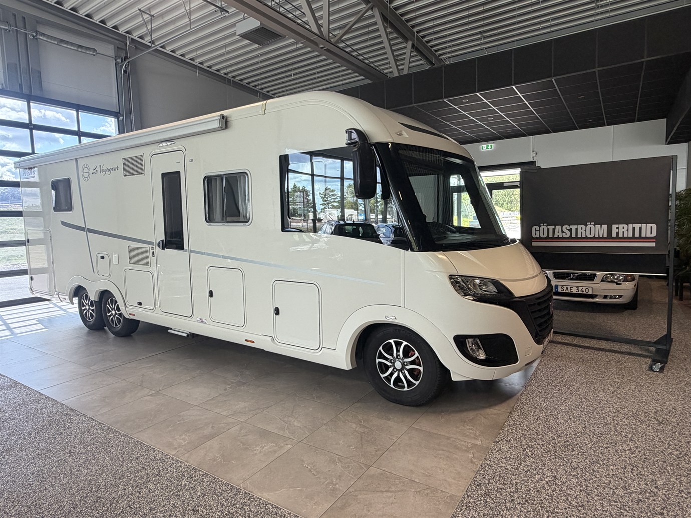 Pilote Le Voyageur 8.5 /3.0 177HK/HPC Stödben/ Lithium/Face2Face/MKT Fin