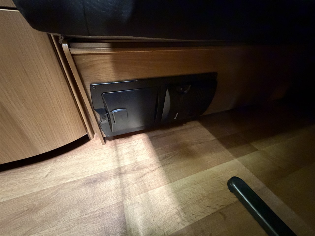 Kabe Royal 610 xl ks /Penta tält/AC – bild 18