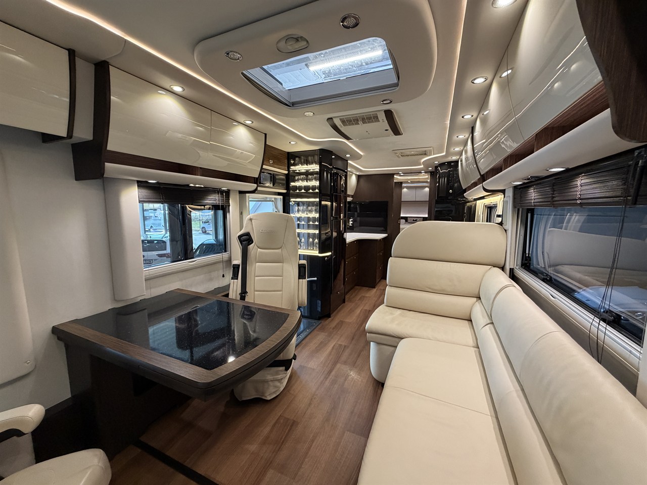 Concorde Liner Plus 996 L / Absolut toppskick/Mycket utrustning – bild 8