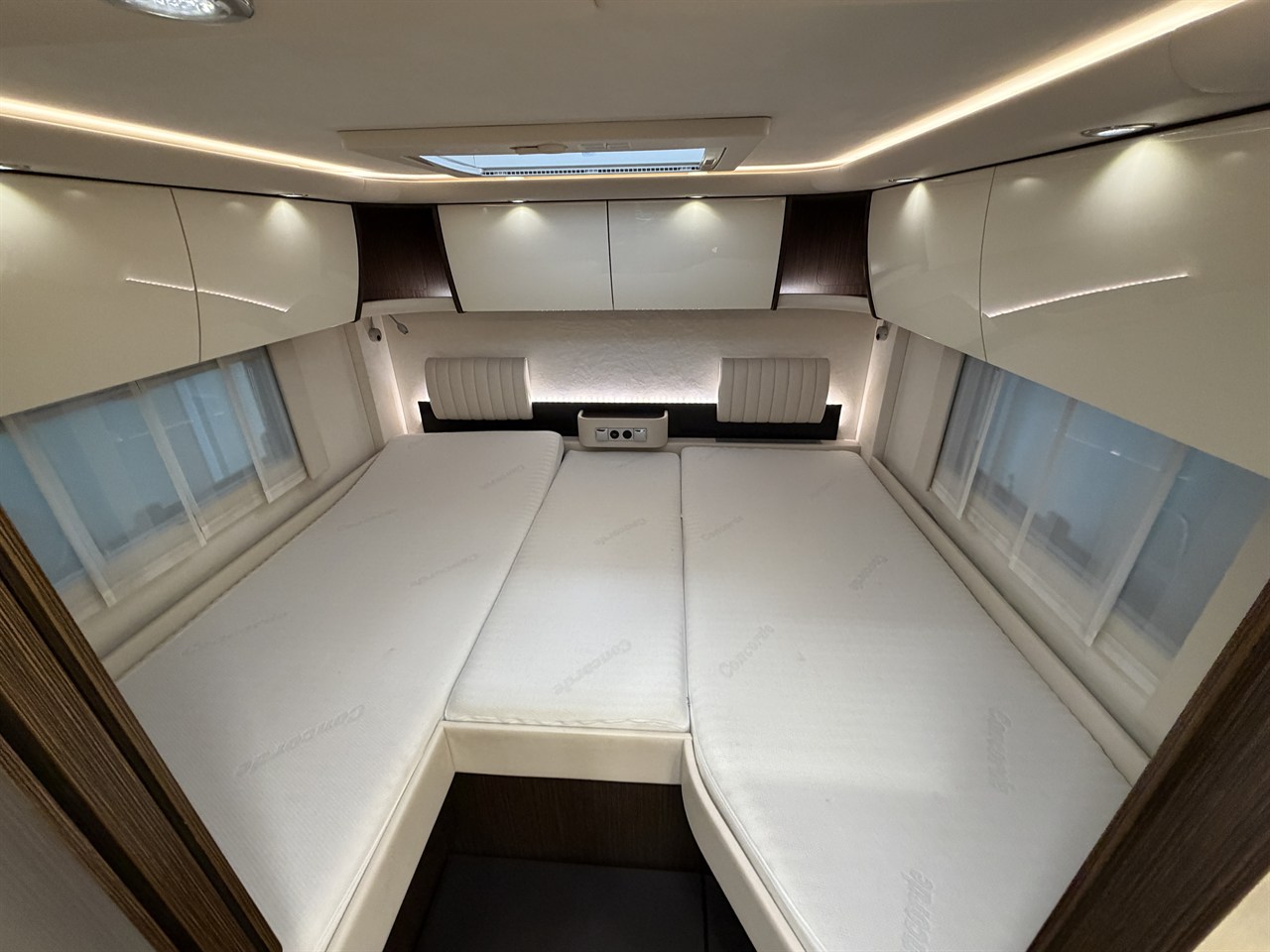Concorde Liner Plus 996 L / Absolut toppskick/Mycket utrustning – bild 17