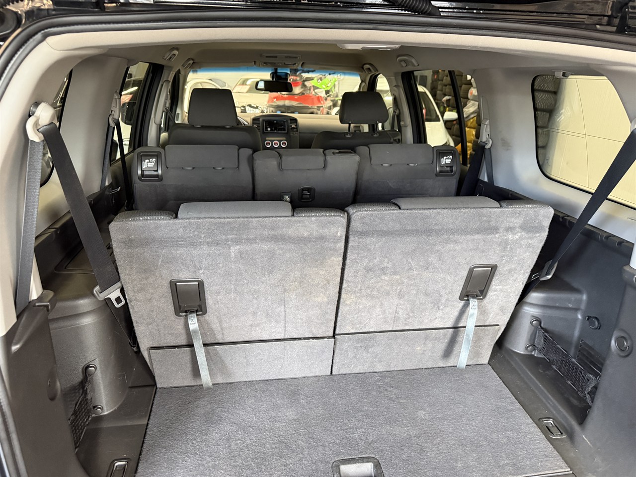 Nissan Pathfinder 5