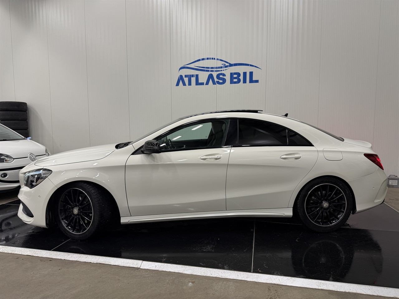 Mercedes-Benz CLA 2
