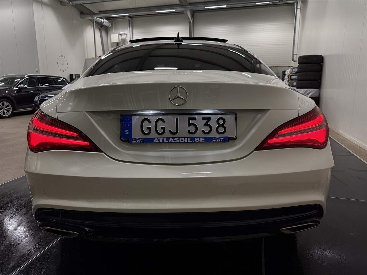Mercedes-Benz CLA 4