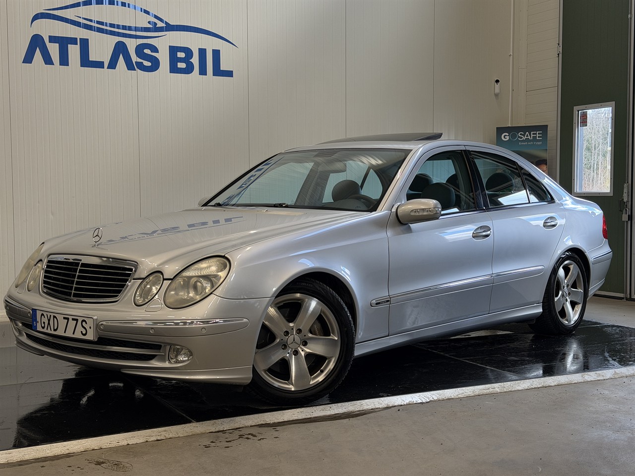 Mercedes-Benz E