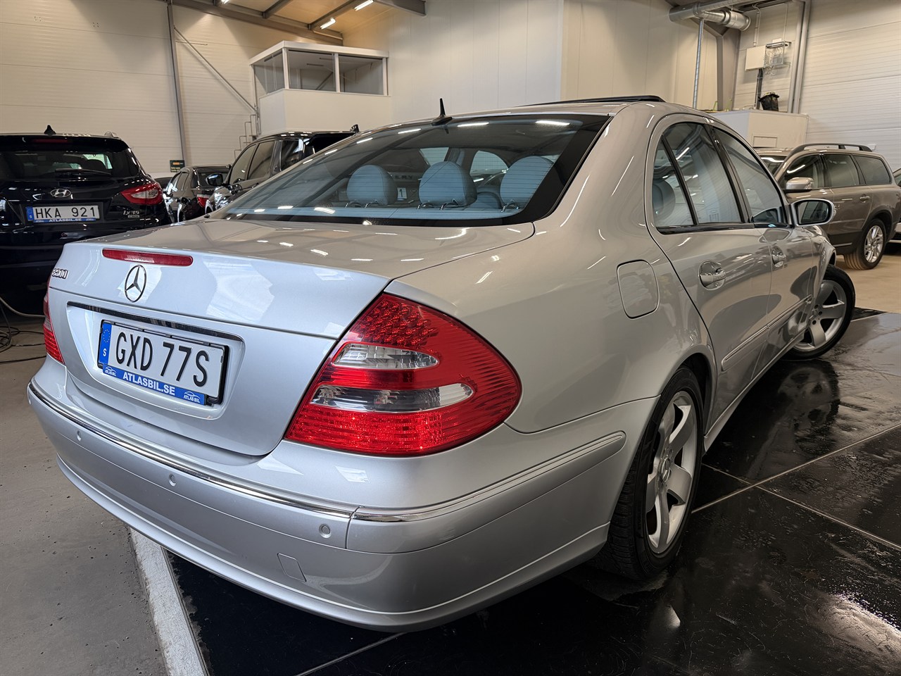 Mercedes-Benz E 5