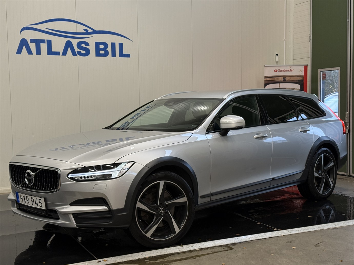 Volvo V90 Cross Country