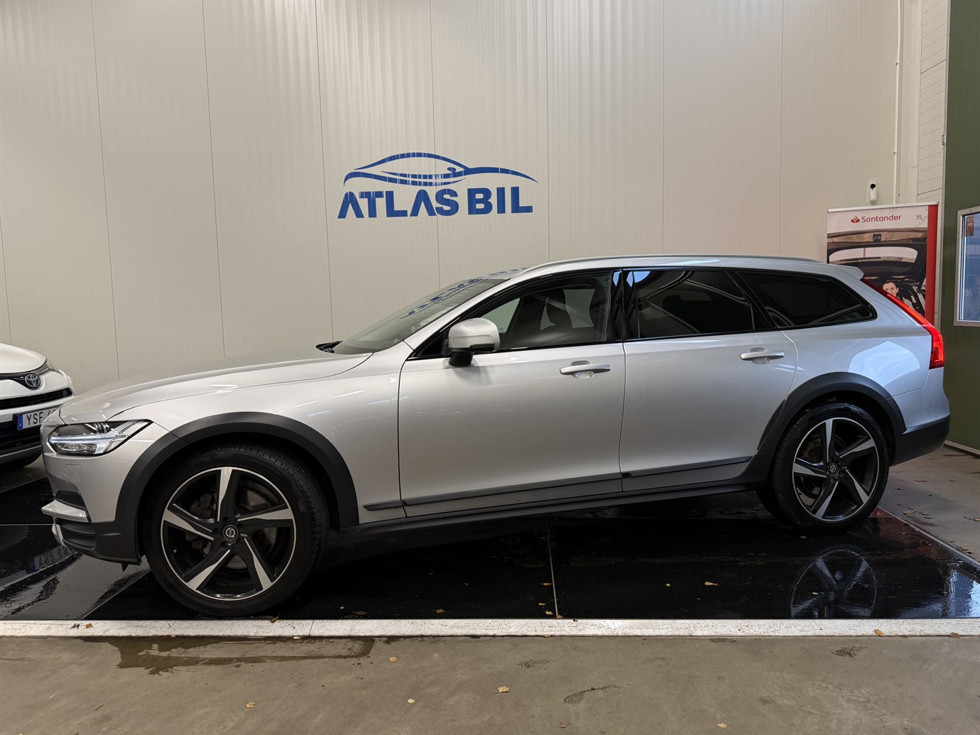 Volvo V90 Cross Country 3