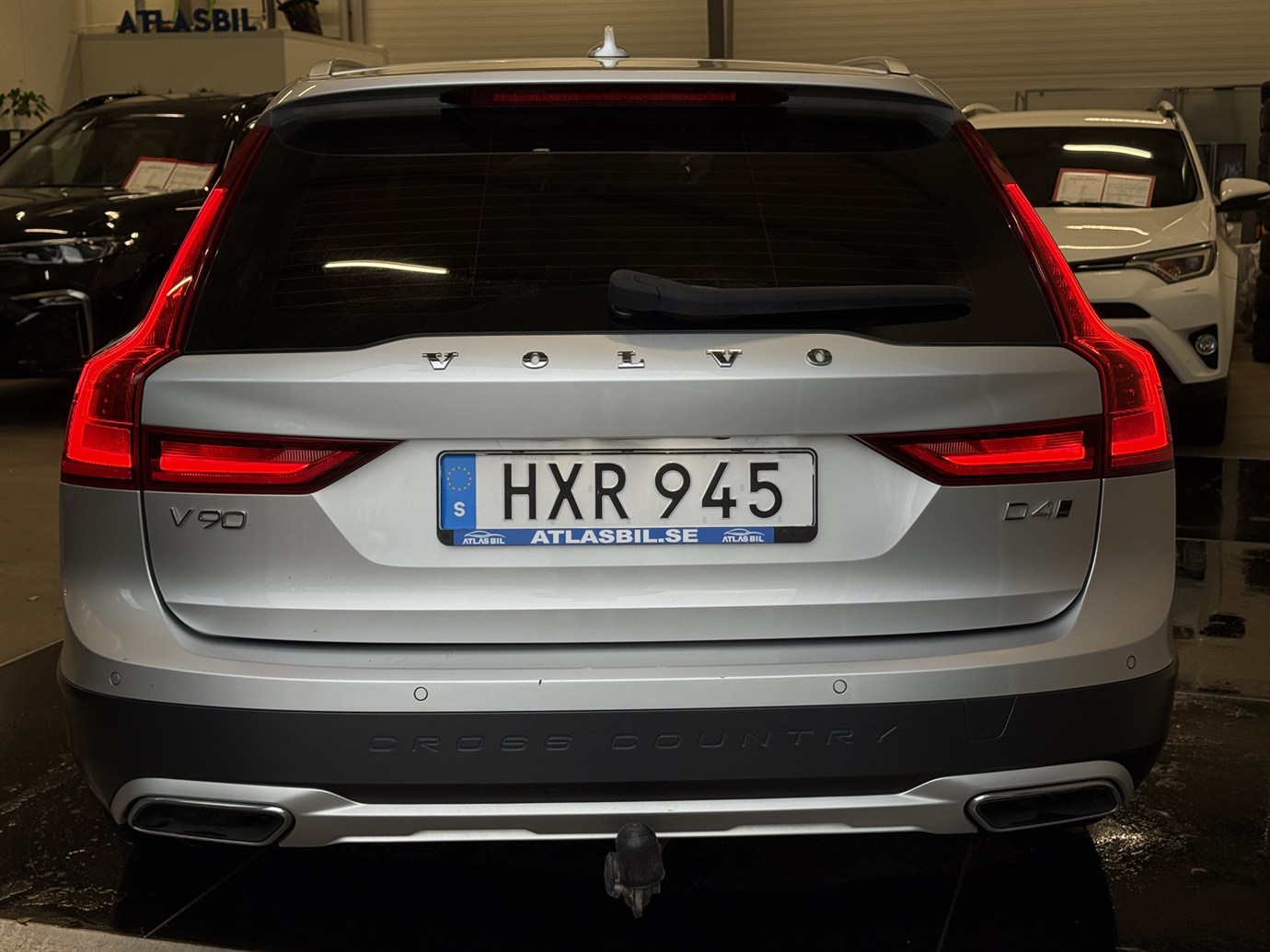 Volvo V90 Cross Country 5
