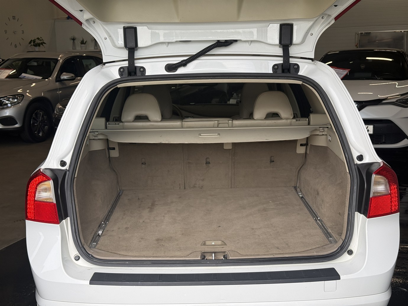 Volvo V70 5