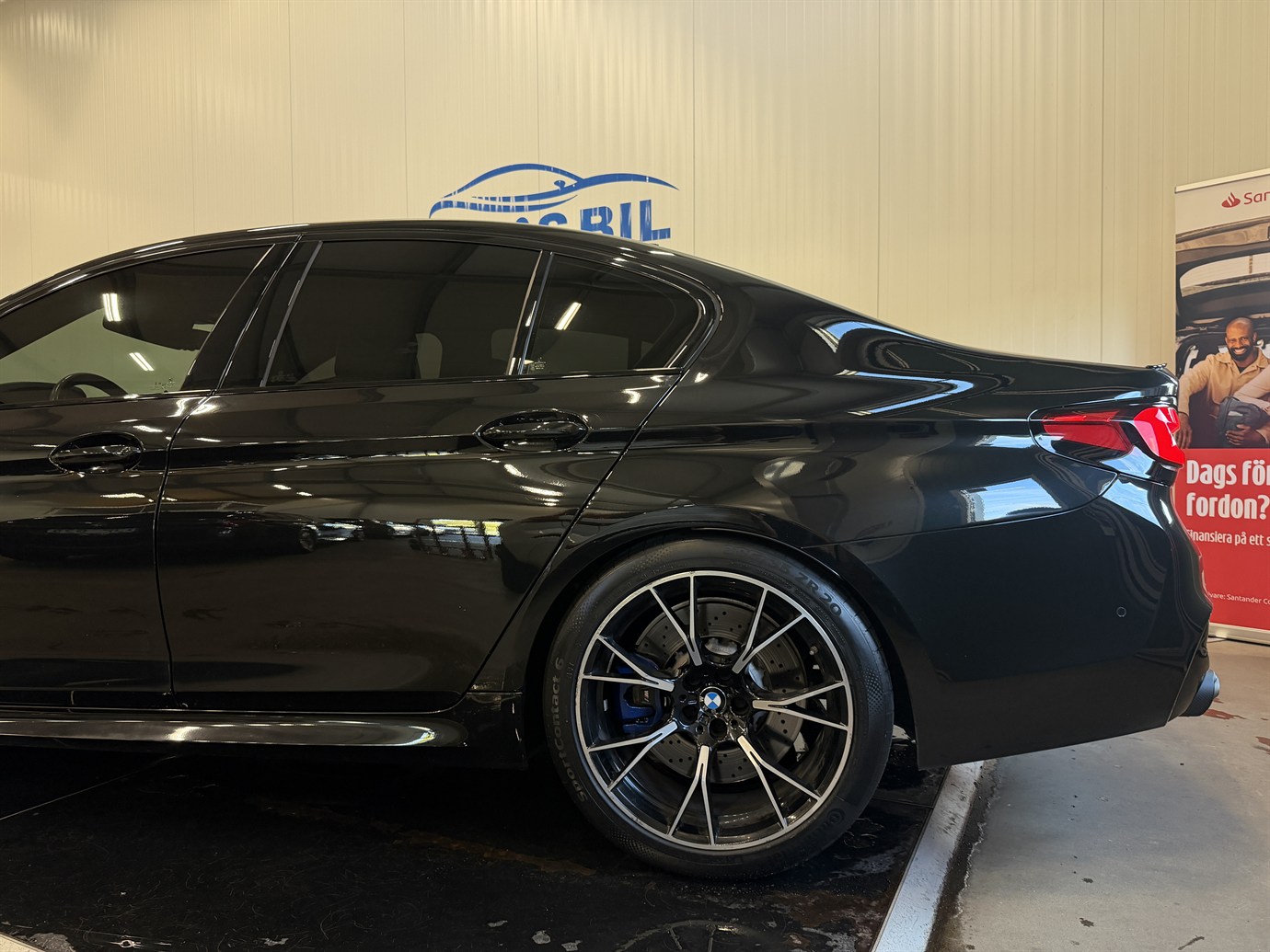 BMW M5 5