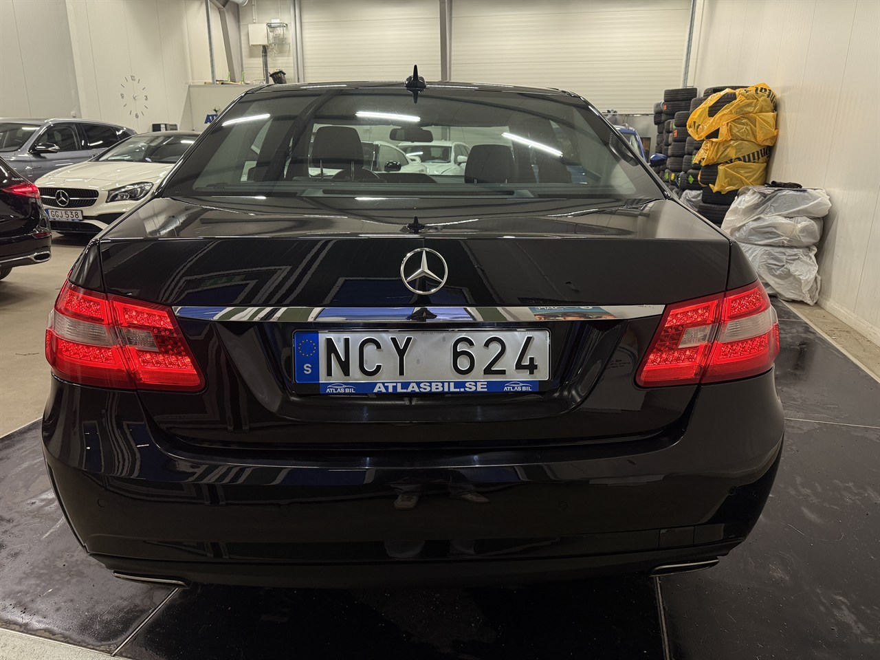 Mercedes-Benz E 4