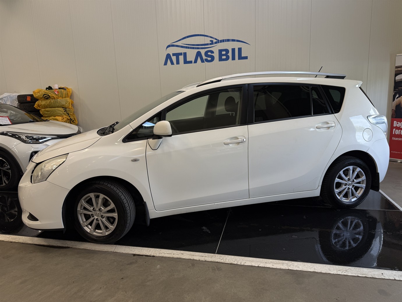 Toyota Verso 2