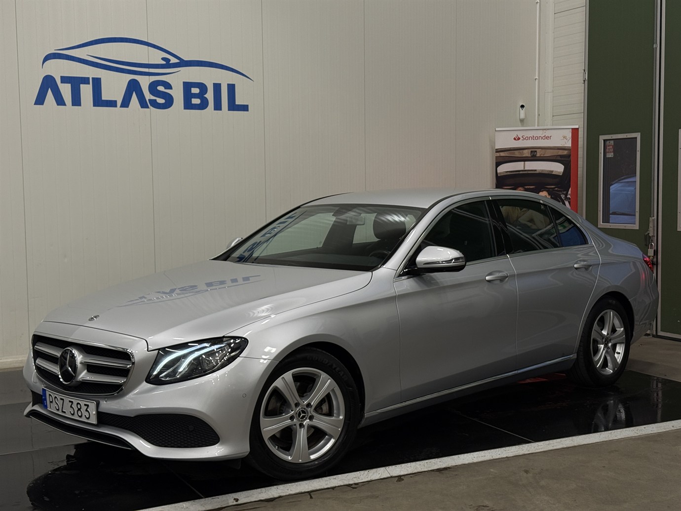 Mercedes-Benz E220d
