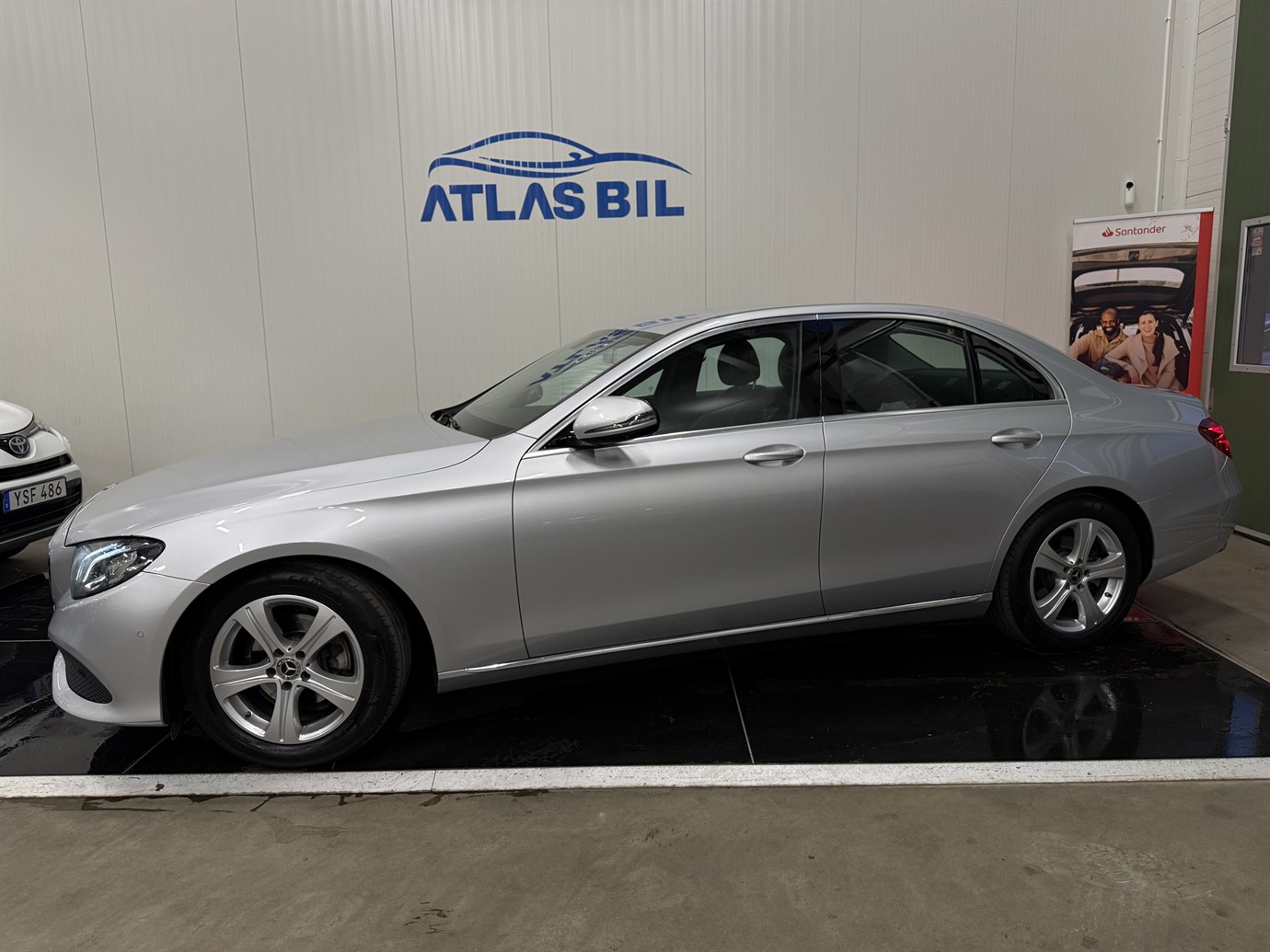 Mercedes-Benz E220d 2
