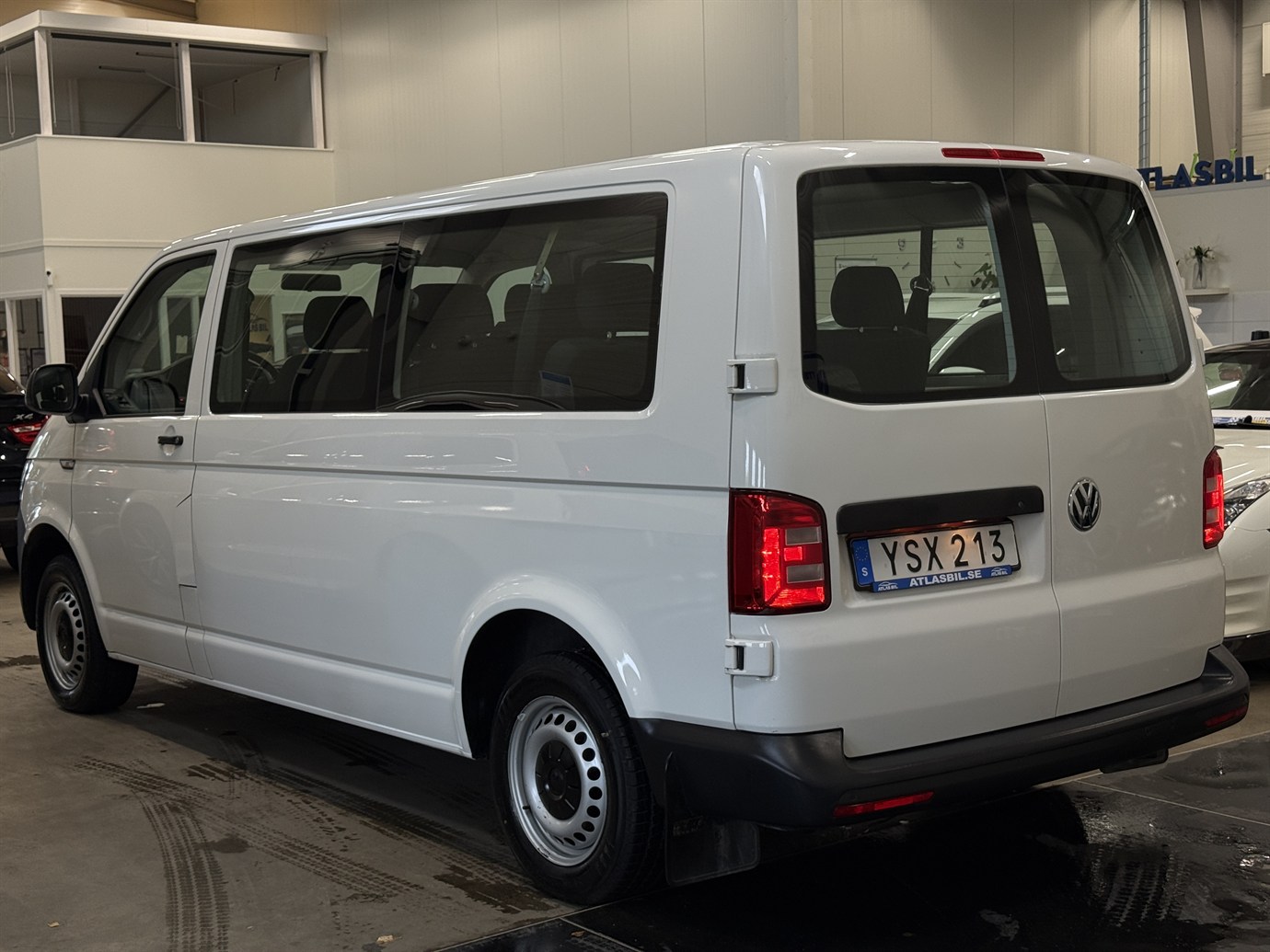 Volkswagen Transporter 2