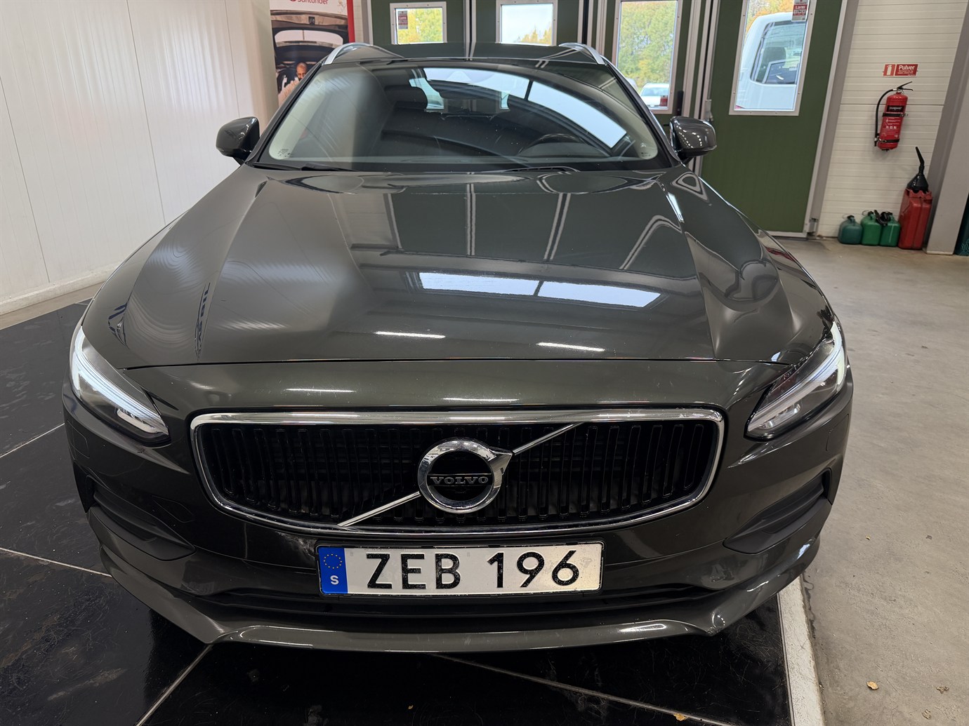 Volvo V90 5