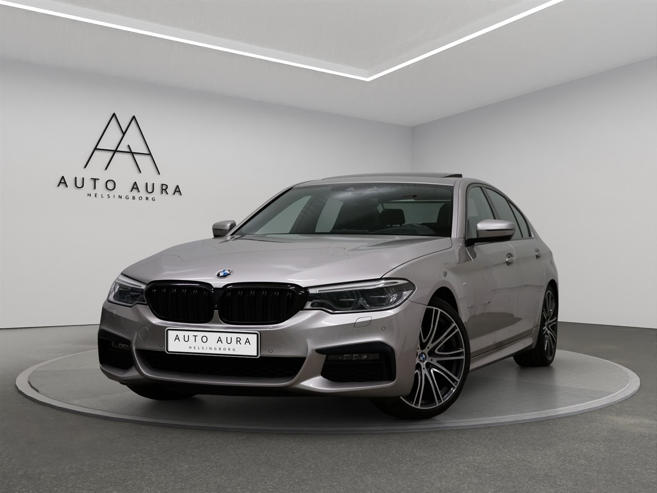 BMW 530