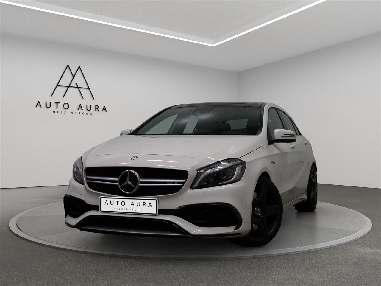 Mercedes-Benz A45