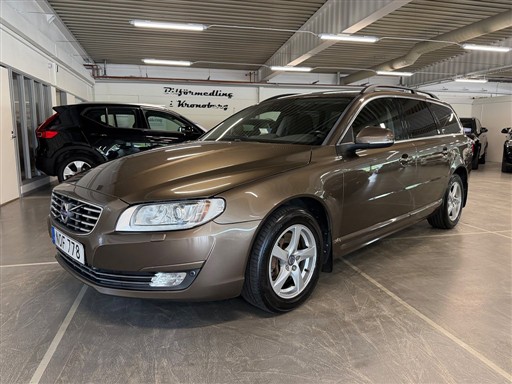 Volvo V70 2015