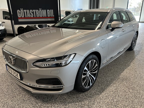 Volvo V90 2023