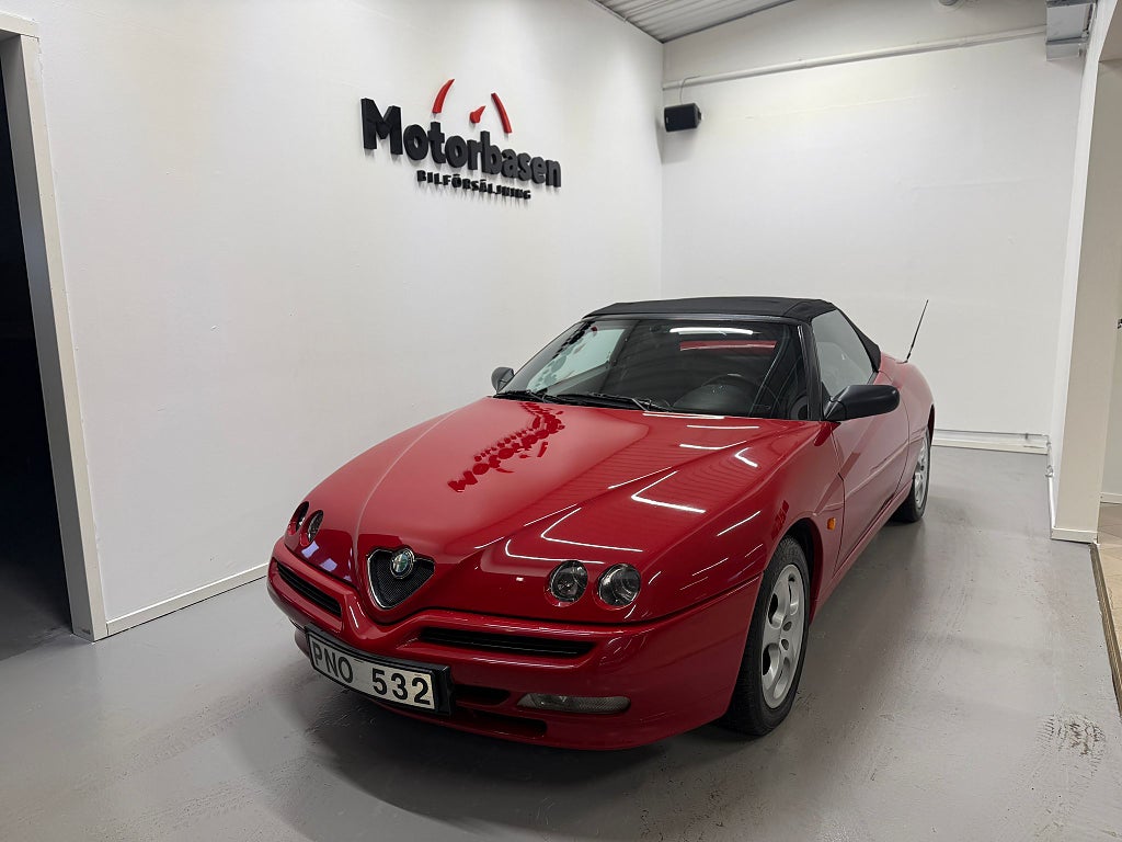 Alfa Romeo Spider 1999